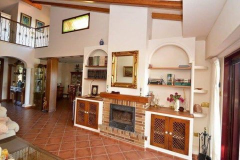 Villa pārdošanā Torrevieja, Alicante, Spānijā 10 istabas, 550 m2 Nr. 58544 - attēls 9