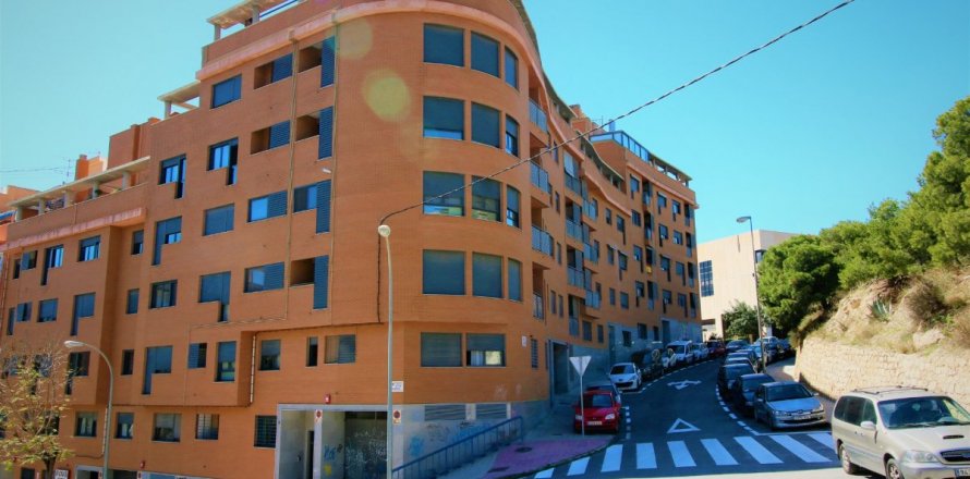 Dzīvoklis Alicante, Spānijā 1 istaba, 60 m2 Nr. 58242
