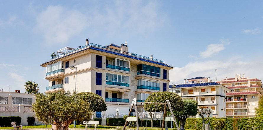 Dzīvoklis Torrevieja, Alicante, Spānijā 3 istabas, 92 m2 Nr. 58709