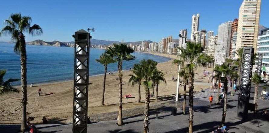 Dzīvoklis Benidorm, Alicante, Spānijā 2 istabas, 90 m2 Nr. 58835