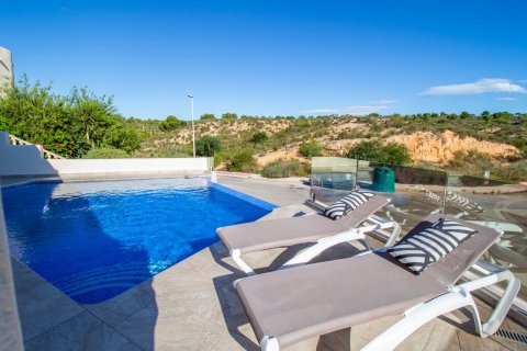 Villa pārdošanā Dehesa De Campoamor, Alicante, Spānijā 4 istabas, 162 m2 Nr. 57603 - attēls 3