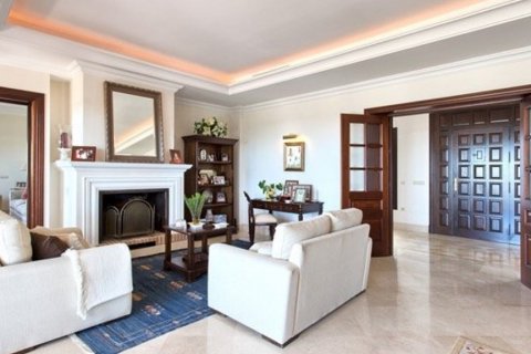 Villa pārdošanā Benahavis, Malaga, Spānijā 5 istabas, 700 m2 Nr. 62223 - attēls 25