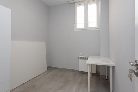 Dzīvoklis pārdošanā Madrid, Spānijā 4 istabas, 98 m2 Nr. 61178 - attēls 18