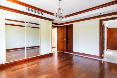 Māja īrēšanai Madrid, Spānijā 7 istabas, 630 m2 Nr. 62356 - attēls 17