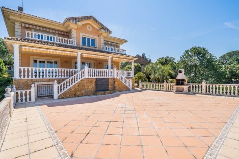 Villa pārdošanā Las Rozas de Madrid, Madrid, Spānijā 5 istabas, 647 m2 Nr. 62106 - attēls 6