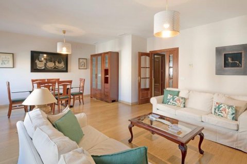 Dvīņu māja pārdošanā Sevilla, Seville, Spānijā 5 istabas, 222 m2 Nr. 61932 - attēls 3