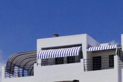Penthouse w Los Cristianos, Tenerife, Hiszpania 1 sypialnia, 80 mkw. nr 18343 – zdjęcie 1