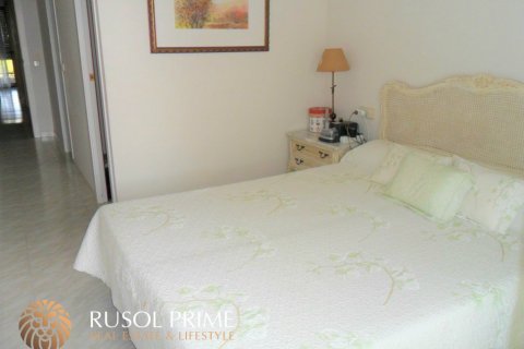 Apartament w Coma-Ruga, Tarragona, Hiszpania 3 sypialnie, 137 mkw. nr 11996 – zdjęcie 2