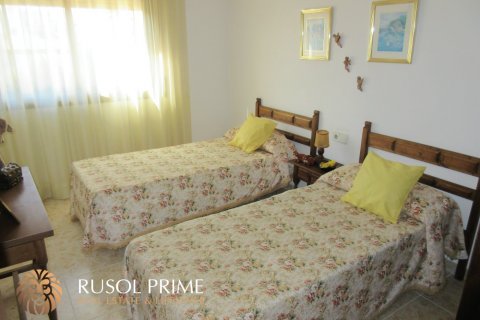 Dom Coma-Ruga, Tarragona, Hiszpania 4 sypialnie, 180 mkw. nr 11991 – zdjęcie 19