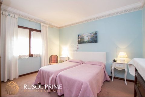 Apartament w Mahon, Menorca, Hiszpania 4 sypialnie, 152 mkw. nr 10775 – zdjęcie 11
