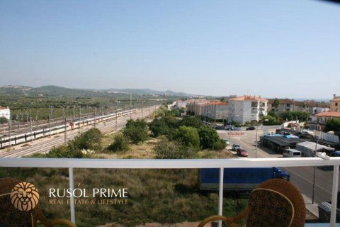 Apartament w Coma-Ruga, Tarragona, Hiszpania 3 sypialnie, 82 mkw. nr 11662 – zdjęcie 5