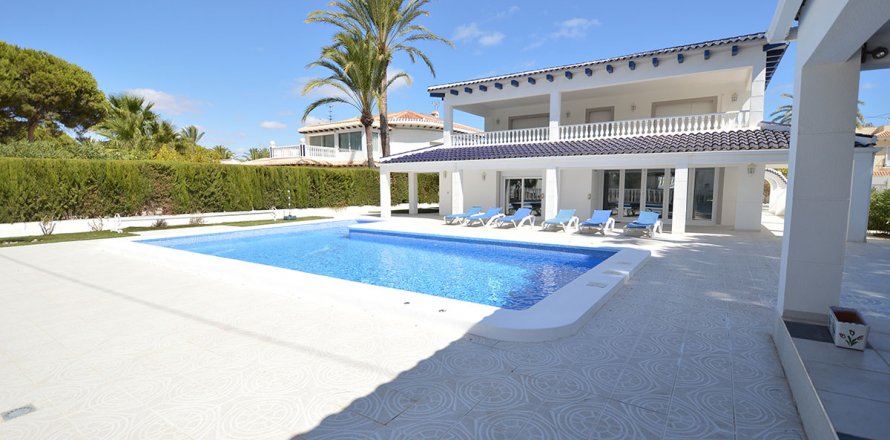 Willa Cabo Roig, Alicante, Hiszpania 9 sypialni, 470 mkw. nr 19351