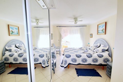 Penthouse w Los Cristianos, Tenerife, Hiszpania 3 sypialnie, 159 mkw. nr 24536 – zdjęcie 21