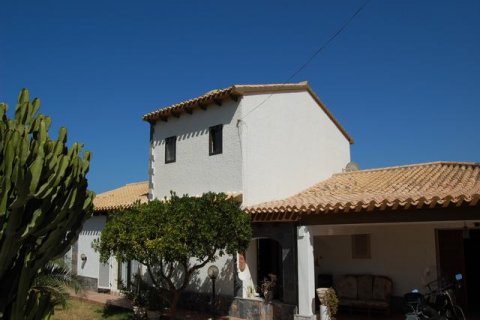 Willa Cabo Roig, Alicante, Hiszpania 4 sypialnie, 240 mkw. nr 19233 – zdjęcie 3