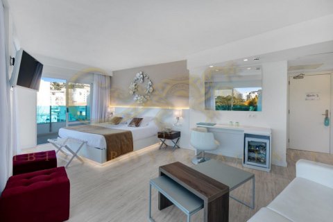 Lokal usługowy w Santa Ponsa, Mallorca, Hiszpania 55 sypialni,  nr 36025 – zdjęcie 3