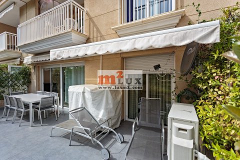 Apartament w Sant Feliu de Guixols, Girona, Hiszpania 3 sypialnie, 98 mkw. nr 36962 – zdjęcie 12