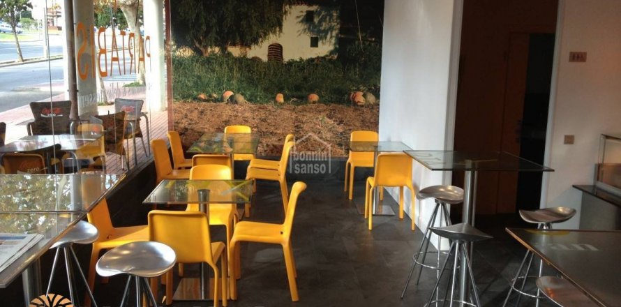 Bar Mahon, Menorca, Hiszpania 136 mkw. nr 10677