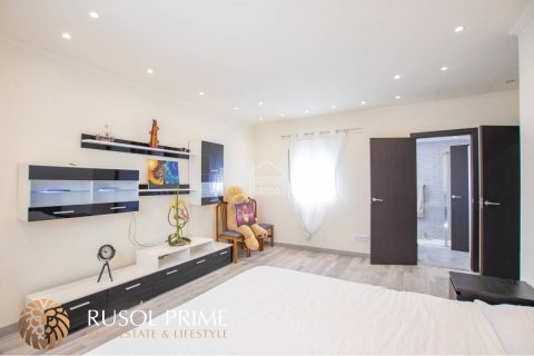 Apartament w Mahon, Menorca, Hiszpania 6 sypialni, 200 mkw. nr 38246 – zdjęcie 16