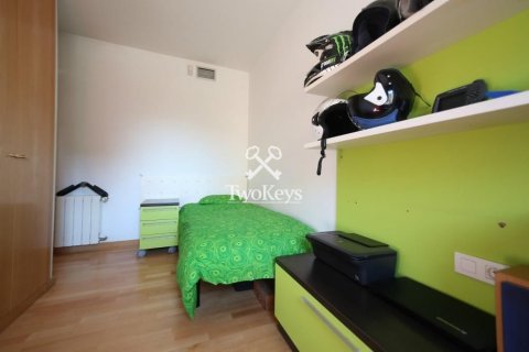 Apartament w Badalona, Barcelona, Hiszpania 3 sypialnie, 119 mkw. nr 41012 – zdjęcie 21