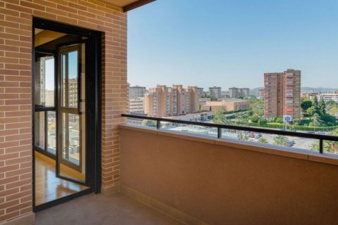 Apartament w Alicante, Hiszpania 4 sypialnie, 153 mkw. nr 45873 – zdjęcie 5