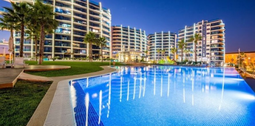 Apartament w Punta Prima, Alicante, Hiszpania 2 sypialnie, 97 mkw. nr 43041