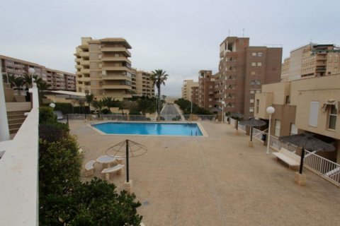 Kamienica w Los Arenales Del Sol, Alicante, Hiszpania 3 sypialnie, 84 mkw. nr 46102 – zdjęcie 1