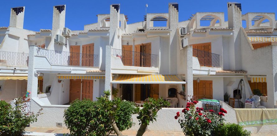 Kamienica Cabo Roig, Alicante, Hiszpania 3 sypialnie, 101 mkw. nr 47994