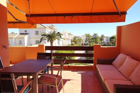 Apartament w Estepona, Malaga, Hiszpania 2 sypialnie, 174 mkw. nr 50060 – zdjęcie 10