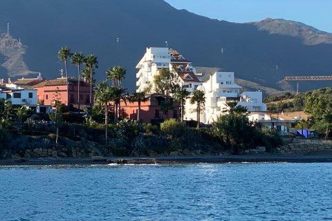 Penthouse w Estepona, Malaga, Hiszpania 3 sypialnie, 151 mkw. nr 53392 – zdjęcie 24