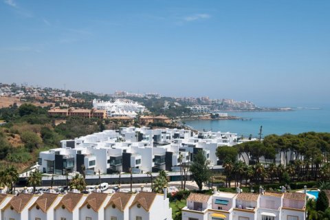 Penthouse w Estepona, Malaga, Hiszpania 3 sypialnie, 139 mkw. nr 53391 – zdjęcie 16