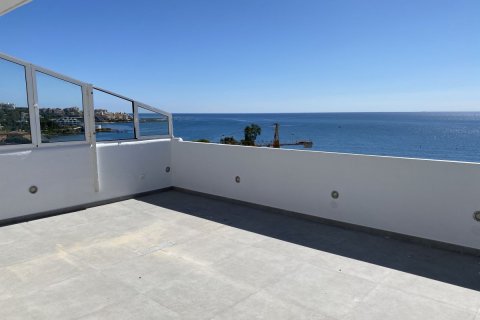 Penthouse w Estepona, Malaga, Hiszpania 3 sypialnie, 139 mkw. nr 53391 – zdjęcie 2