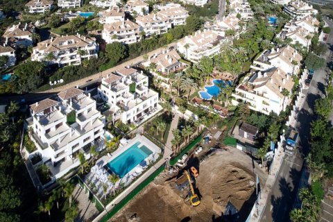 Penthouse w Lomas De Marbella, Malaga, Hiszpania 3 sypialnie, 205 mkw. nr 53473 – zdjęcie 13