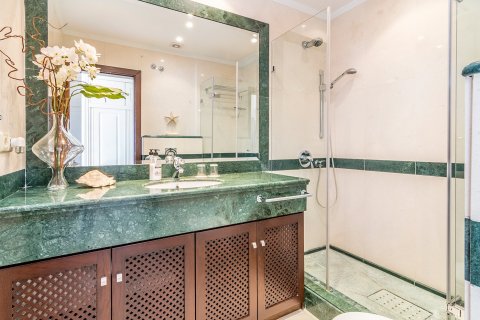 Penthouse w Benahavis, Malaga, Hiszpania 3 sypialnie, 190 mkw. nr 53524 – zdjęcie 28