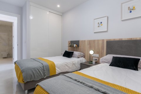 Benidorm Beach Benidorm, Alicante, Hiszpania nr 28780 – zdjęcie 8