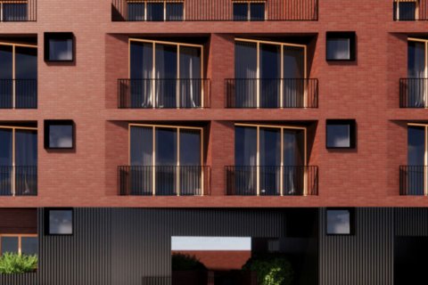 Santiago Estevez 28 Madrid, Hiszpania nr 57664 – zdjęcie 1
