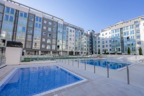 Apartament w Madrid, Hiszpania 4 sypialnie, 153 mkw. nr 58874 – zdjęcie 1