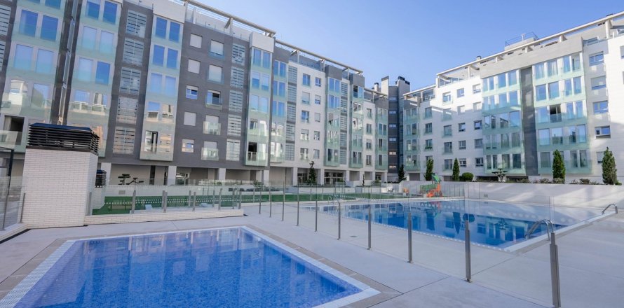 Apartament w Madrid, Hiszpania 4 sypialnie, 153 mkw. nr 58874