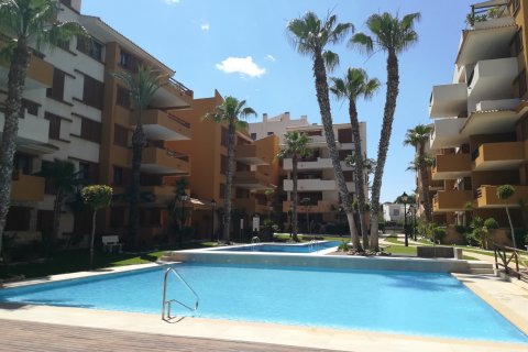 Apartament w Punta Prima, Alicante, Hiszpania 3 sypialnie, 138 mkw. nr 58717 – zdjęcie 10