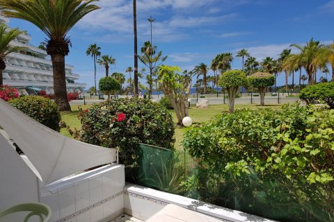 Apartament w Santa Cruz de Tenerife, Tenerife, Hiszpania 1 sypialnia, 62 mkw. nr 58478 – zdjęcie 1