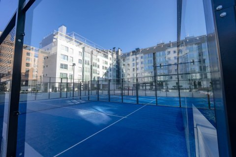 Apartament w Madrid, Hiszpania 4 sypialnie, 153 mkw. nr 58874 – zdjęcie 2