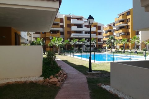 Apartament w Punta Prima, Alicante, Hiszpania 3 sypialnie, 138 mkw. nr 58717 – zdjęcie 6