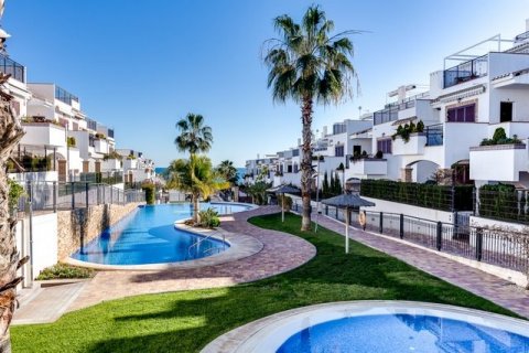 Bungalow w Torrevieja, Alicante, Hiszpania 2 sypialnie,  nr 58578 – zdjęcie 6