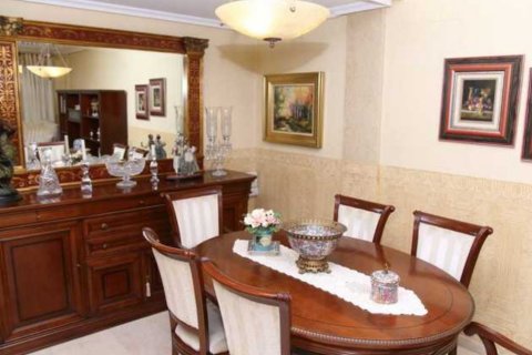 Bungalow w San Juan, Alicante, Hiszpania 4 sypialnie, 260 mkw. nr 58346 – zdjęcie 1