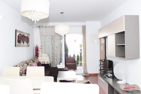 Bungalow w Torrevieja, Alicante, Hiszpania 2 sypialnie, 72 mkw. nr 58631 – zdjęcie 10