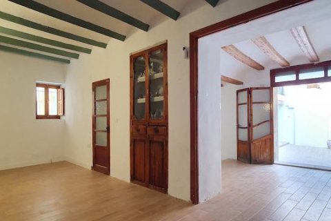 Dom w La Pobla de Vallbona, Valencia, Hiszpania 3 sypialnie, 250 mkw. nr 60700 – zdjęcie 1