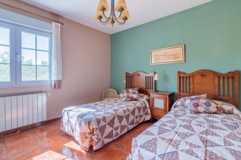 Willa w Las Rozas de Madrid, Madrid, Hiszpania 7 sypialni, 405 mkw. nr 62018 – zdjęcie 10