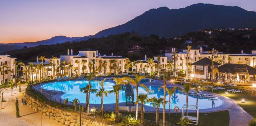 Apartament Estepona, Malaga, Hiszpania 4 sypialnie, 145.64 mkw. nr 60861