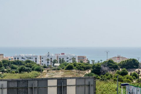 Kamienica w Guardamar del Segura, Alicante, Hiszpania 3 sypialnie, 167 mkw. nr 49943 – zdjęcie 30