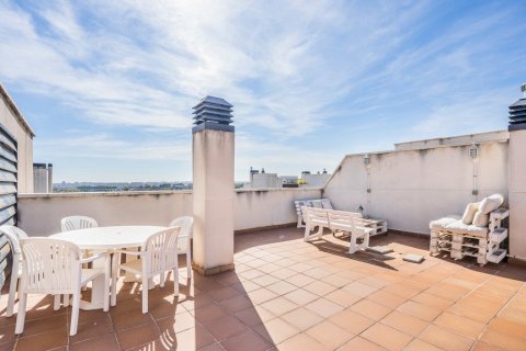 Penthouse w Madrid, Hiszpania 2 sypialnie, 195 mkw. nr 61176 – zdjęcie 25