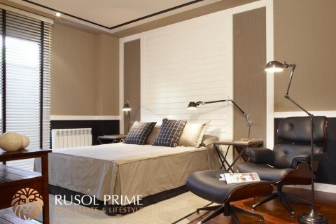 Продажа квартиры в Барселона, Испания 4 спальни, 148м2 №8851 - фото 7